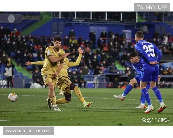 瓦伦西亚管理层决策争议持续发酵，球队竞技表现与财政稳定性双重承压